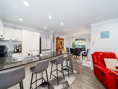 11 Beachside Court, Toogoom, QLD 4655, 4 slaapkamers, 2 badkamers, House