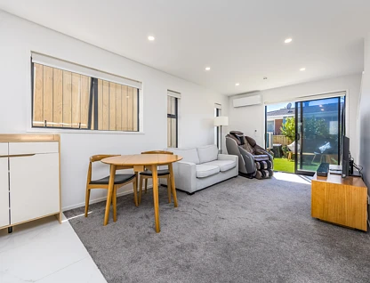 4/10 Willcott Street, Mount Albert, Auckland City, 2 ਕਮਰੇ, 2 ਬਾਥਰੂਮ, Townhouse