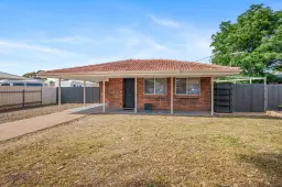 5 Carroll Place, Hannans