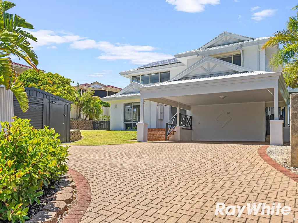 11B Allan Place, Halls Head, WA 6210