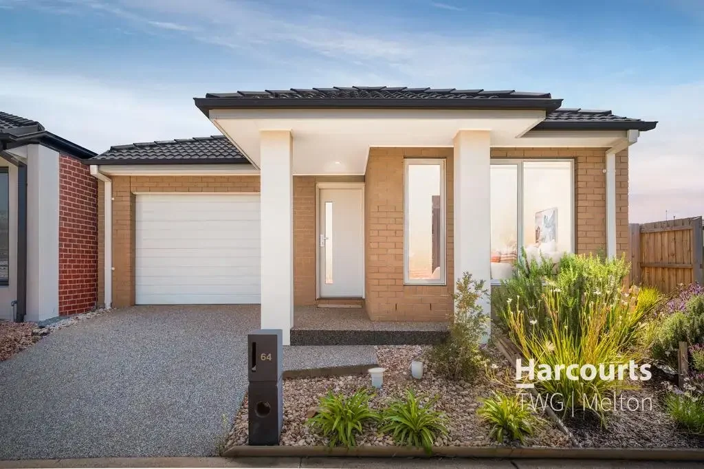 Melton South 3Kwarto Contemporary Style Meets Effortless Living