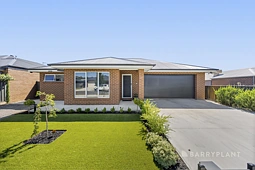 34 Whirrakee Drive, Maryborough