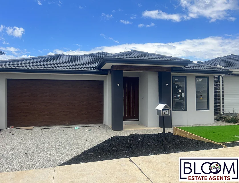 71 Courtenay Promenade, Fraser Rise, Western Region, 4 Schlafzimmer, 2 Badezimmer, House