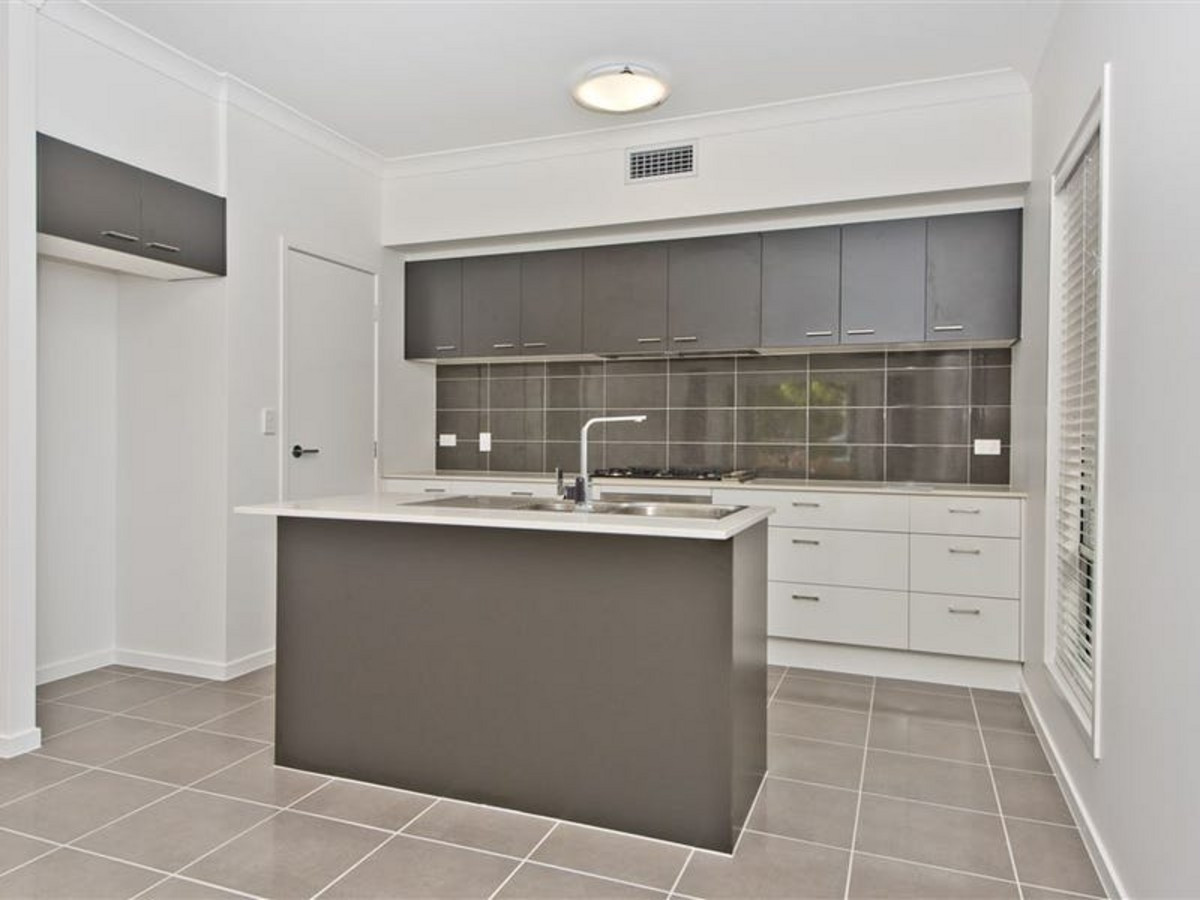 34 HELIOPOLIS PDE, MITCHELTON QLD 4053, 0 ห้องนอน, 0 ห้องน้ำ, House