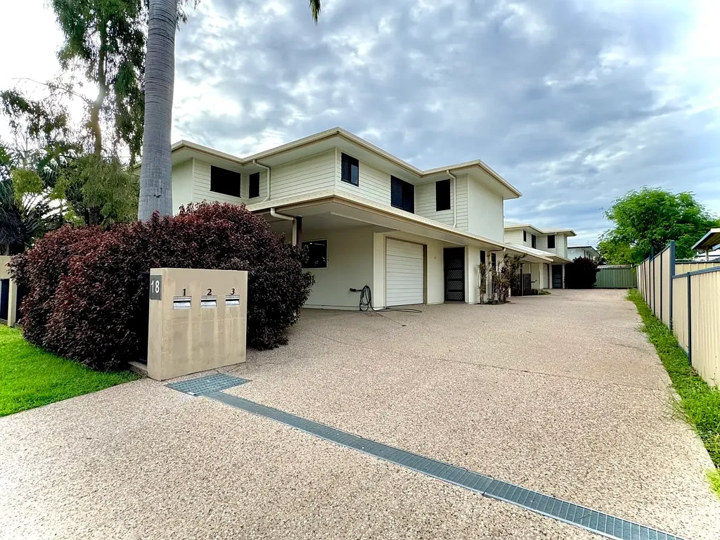 1/18 BURKE Drive, Moranbah, QLD 4744