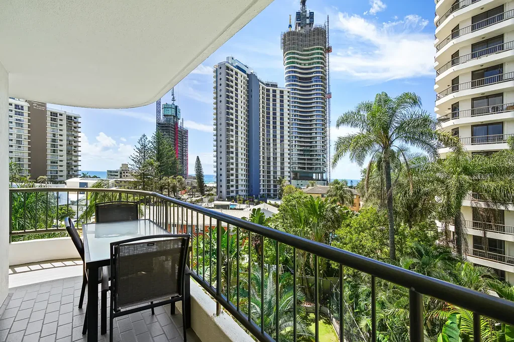 Surfers Paradise 2房  PRICE REDUCTION - Dual Occupancy within Northcliffe Precinct