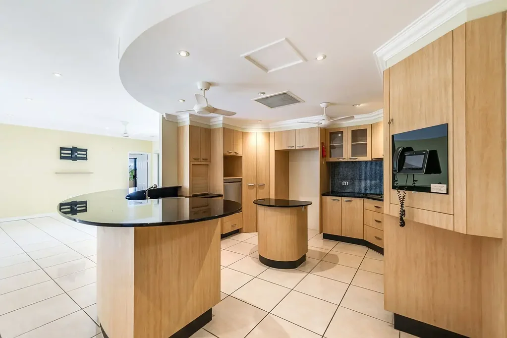 Parap 3 Bedroom Elevated Coastal Living with Resort-Style Luxury