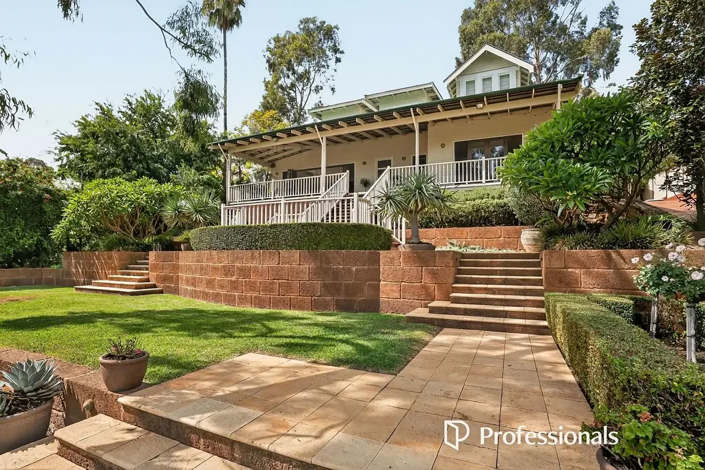 Carmel 5房  UNDER OFFER