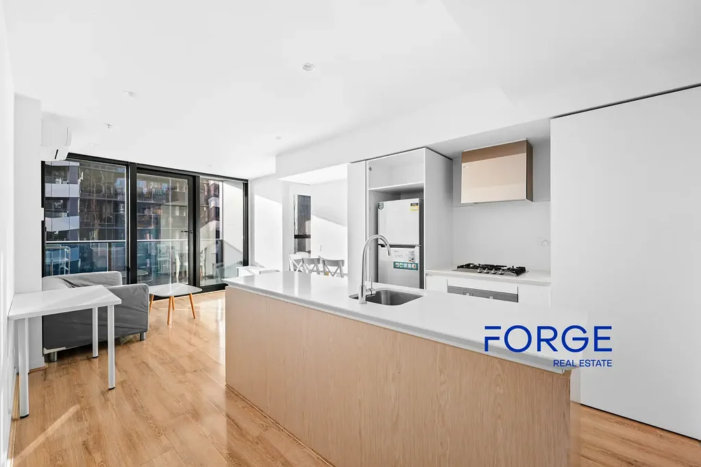 2010/135 A'Beckett Street, Melbourne, VIC 3000