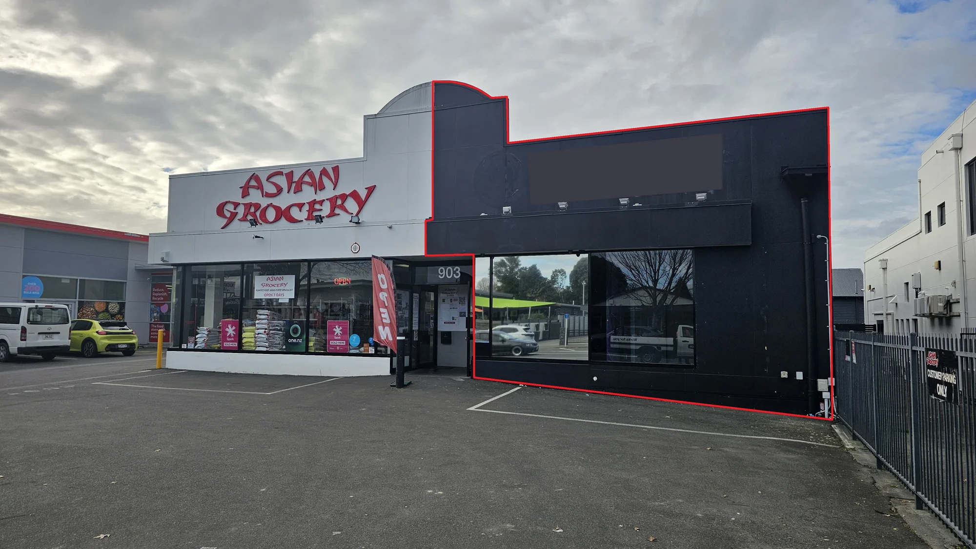 Saint Leonards Main street frontage with workshop capability