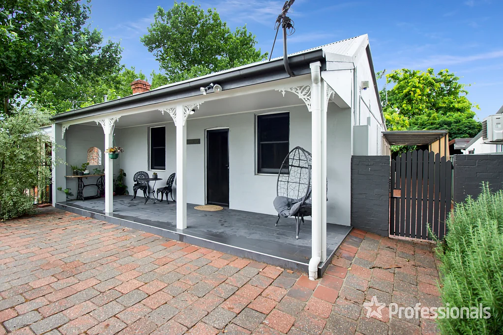 170 Gurwood Street, Wagga Wagga, NSW 2650