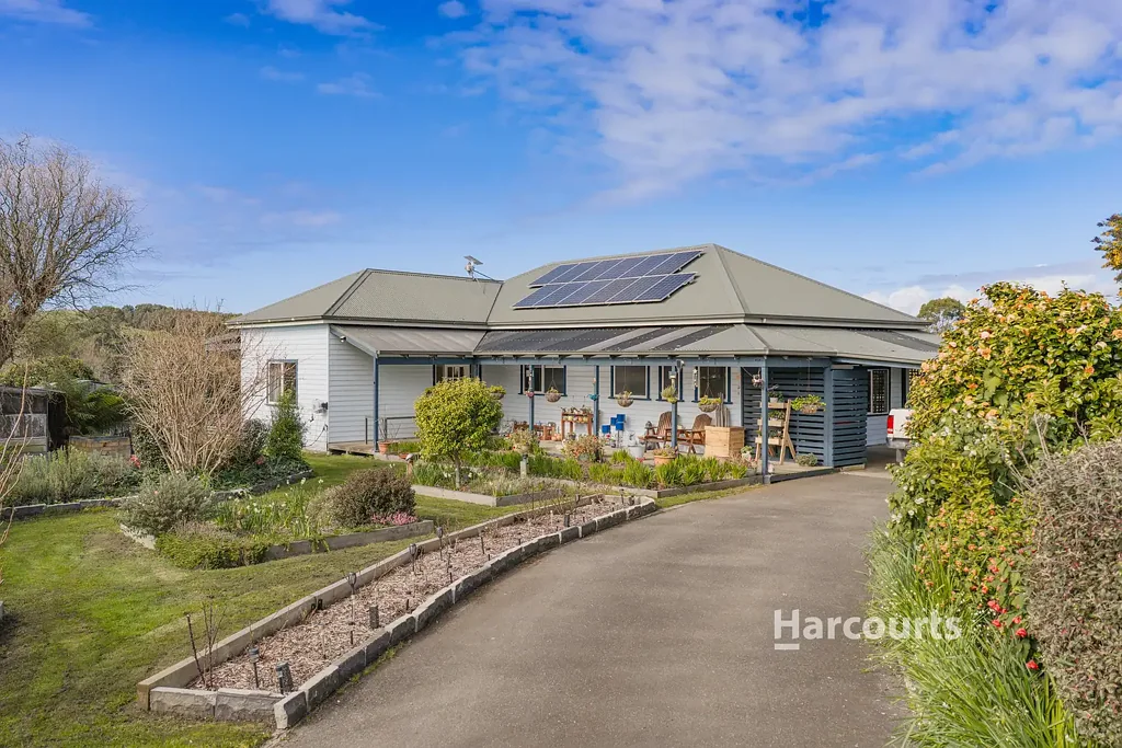 Flowerdale 3 Slaapkamer COUNTRY CHARMS , GARDEN VIEWS & ROOM TO BREATHE