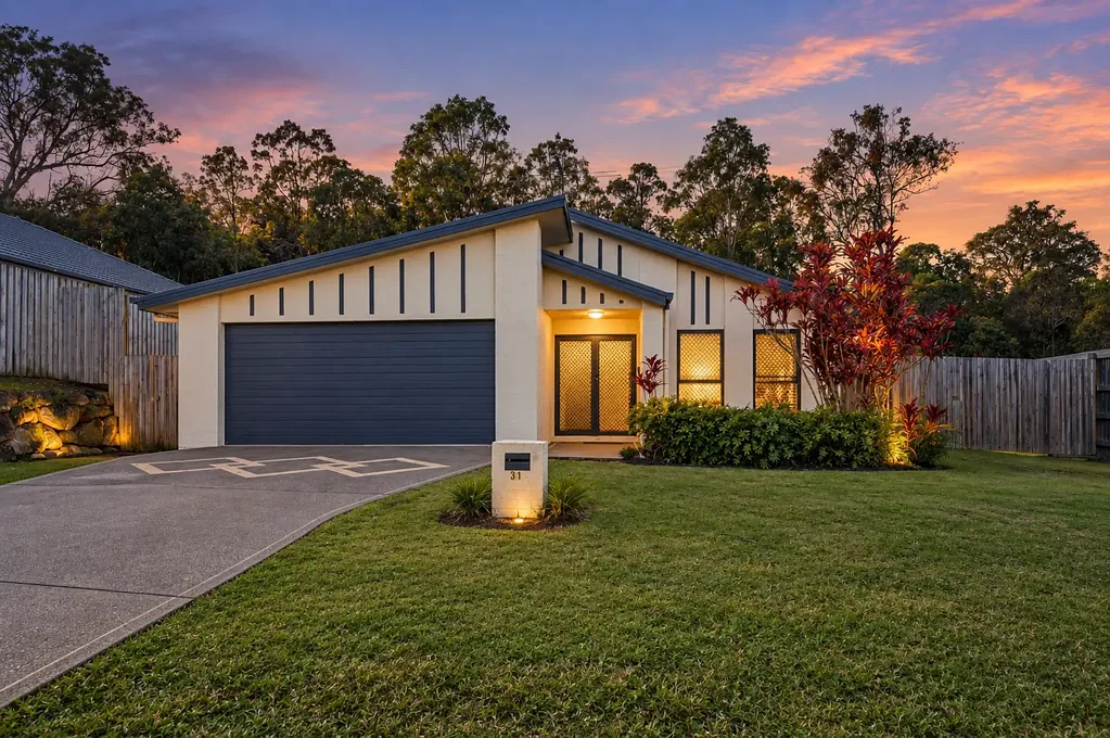 Griffin 4 Bedroom Vacant and Ready To Move In