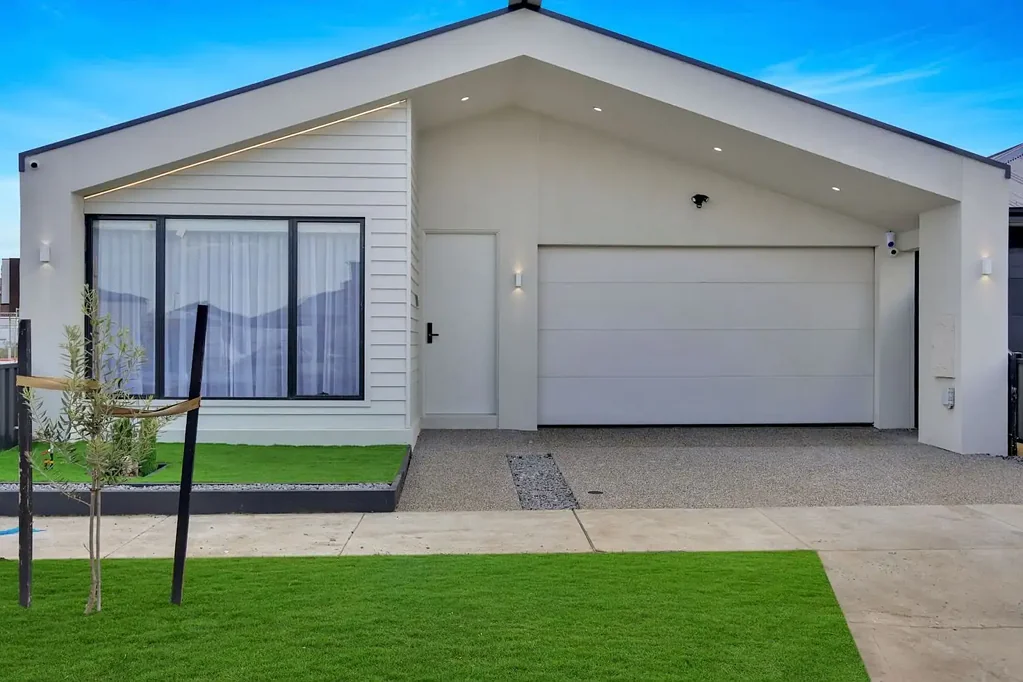 84 Templetonia Circuit, Mickleham, VIC 3064