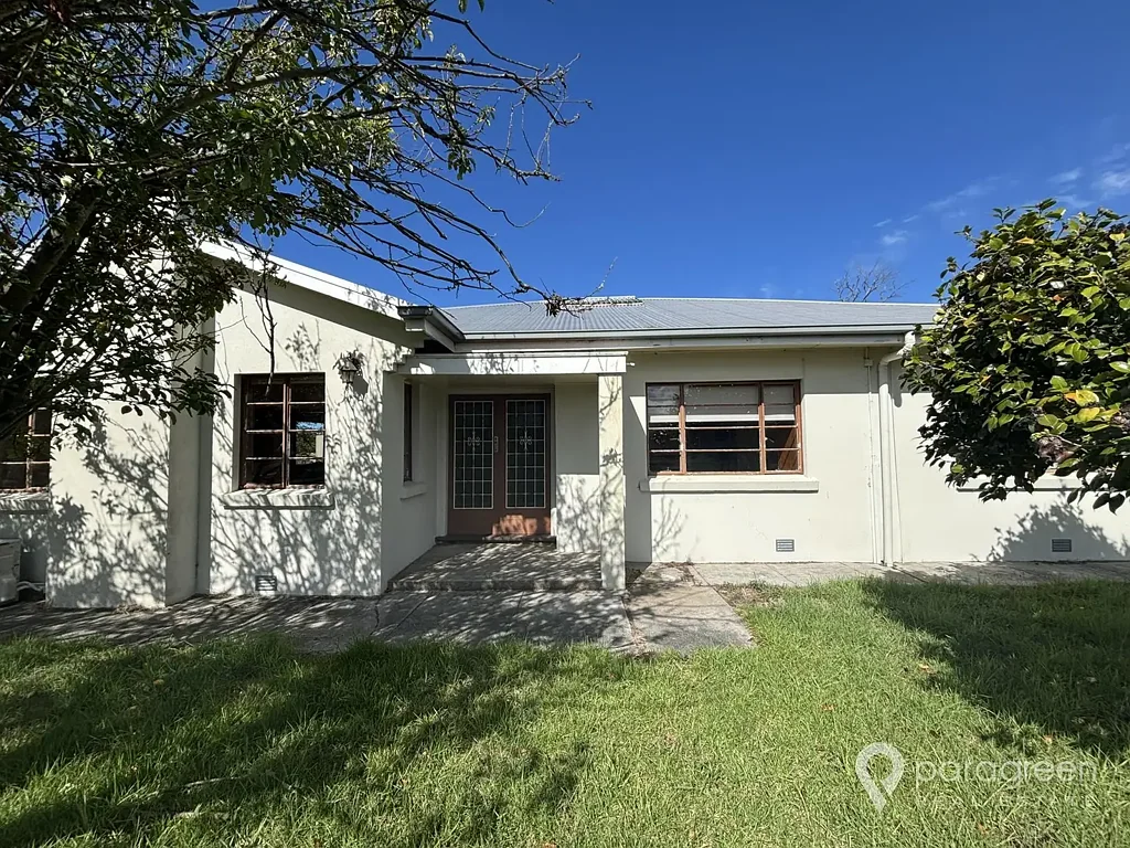 4 BED HOME WITH RURAL OUTLOOK