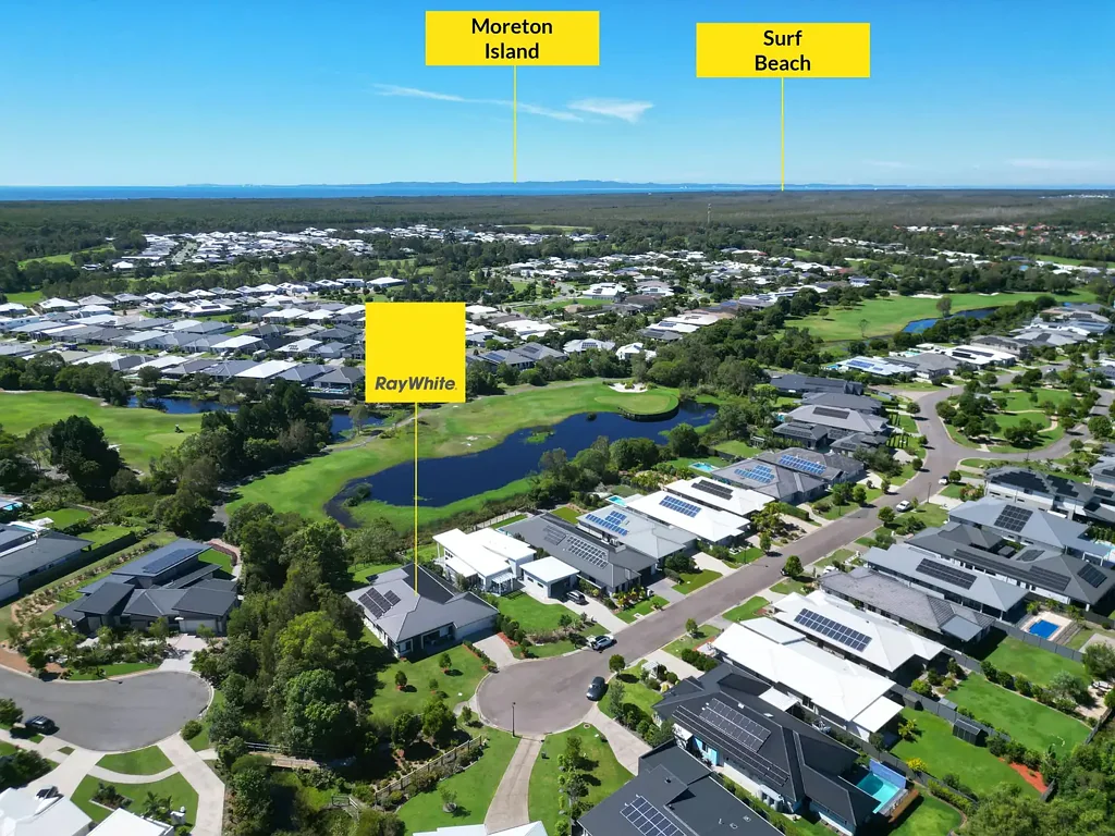 Banksia Beach 4Moenga Luxury Golf Front Living on Signature "Sawgrass" Hole #7