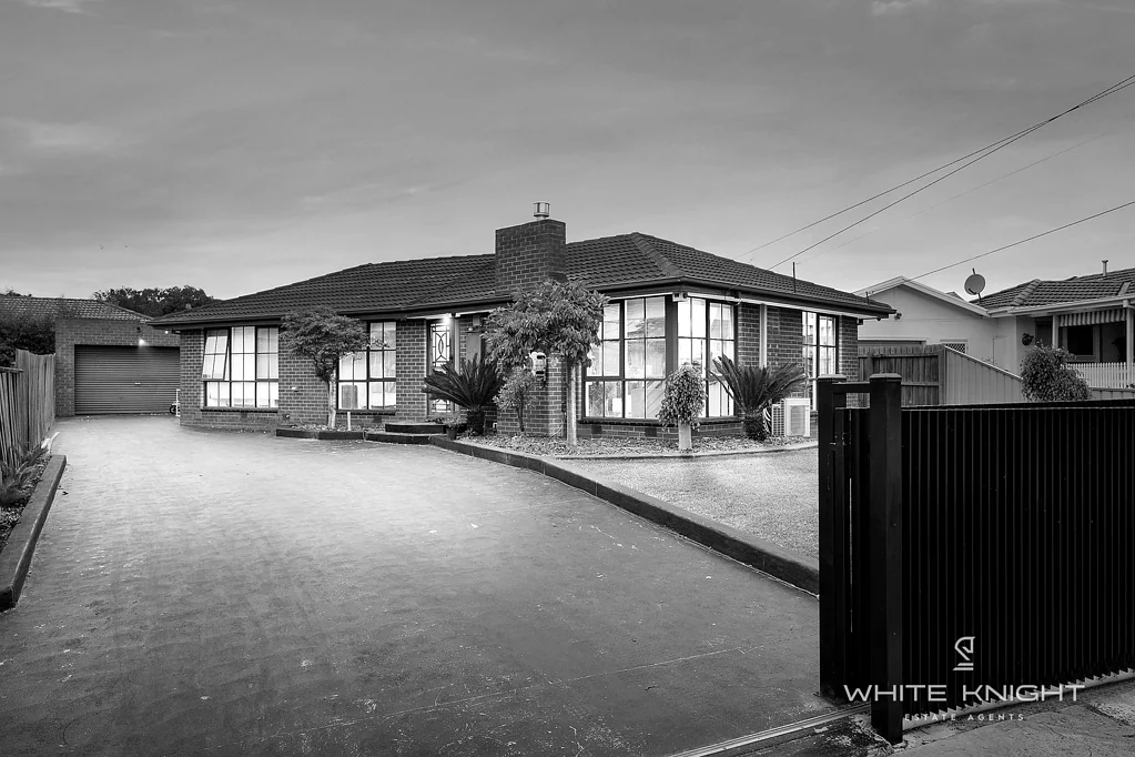 25 Myuna Drive, Kings Park, VIC 3021