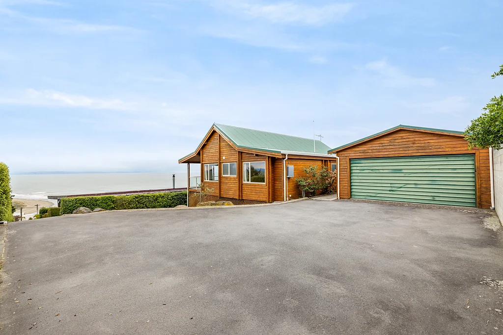 19b Tuawera Terrace, Sumner, Christchurch, Canterbury
