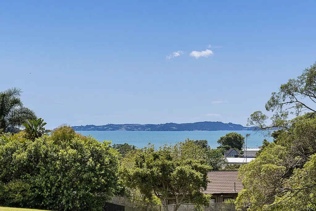 14 Cyclades Place, Shelly Park, Manukau City, Auckland