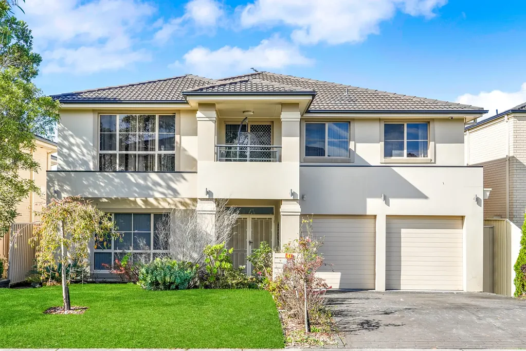 Beaumont Hills 6 Slaapkamer Grand Family Sanctuary with Multiple Living Zones & Downstairs Bedroom – A Statement of Space and Elegance
