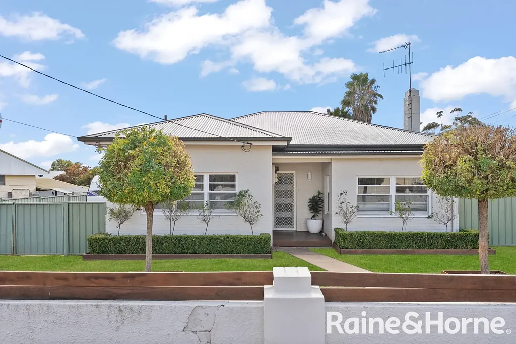 Gulgong 3房  CHARACTER, CHARM & MODERN COMFORT