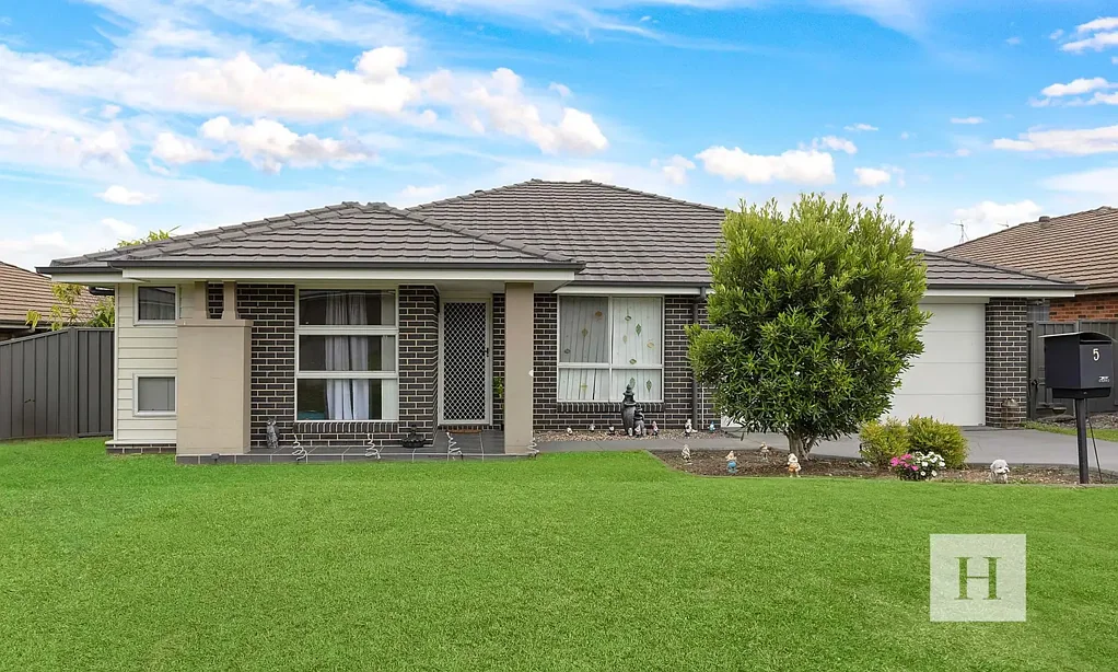 5 Glen Close, Heddon Greta, NSW 2321