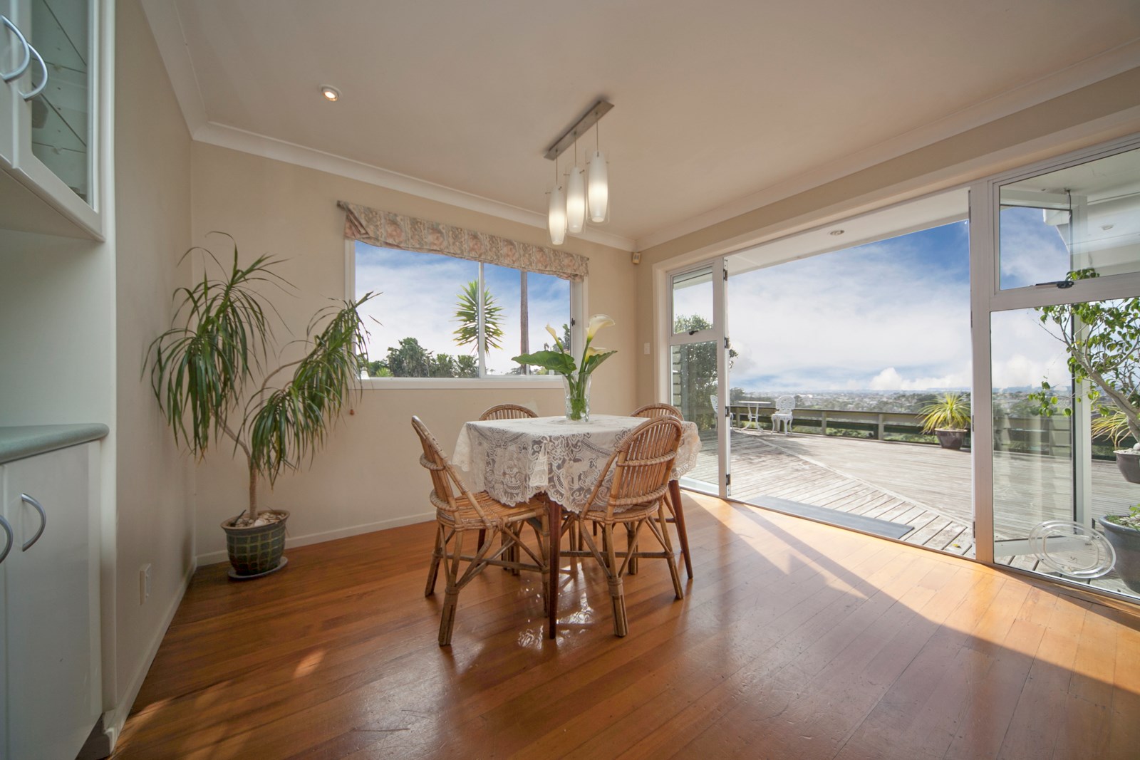 164 Candia Road, Henderson Valley, Auckland - Waitakere, 3 phòng ngủ, 1 phòng tắm