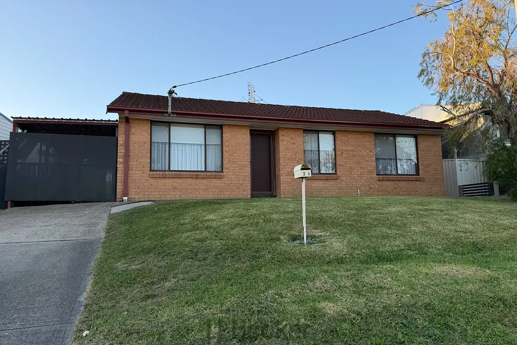 Charming Home in Sought-After Belmont North