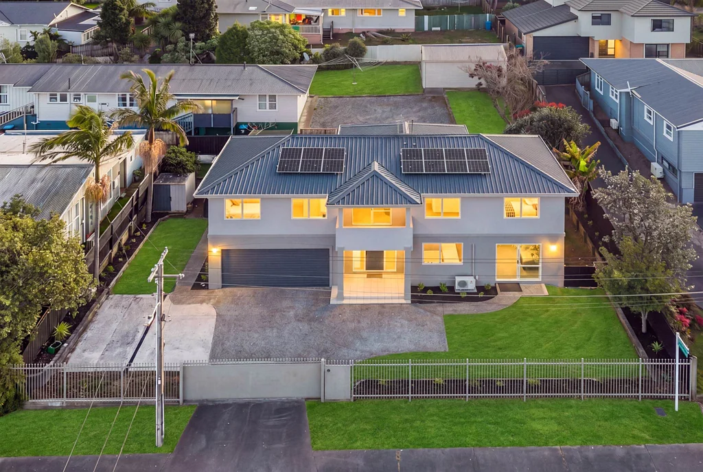 Mount Wellington 5 Bedroom HOME & GRANNY LIVING NEAR SYLVIA PARK