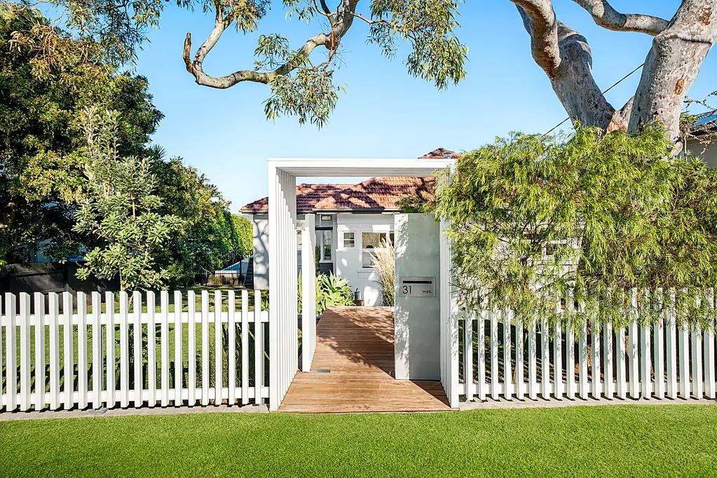 31 Ponsonby Parade, Seaforth, NSW 2092