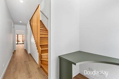 2/20 Alice Street, Sunshine, VIC 3020, 3 Bedrooms, 2 Bathrooms, Townhouse