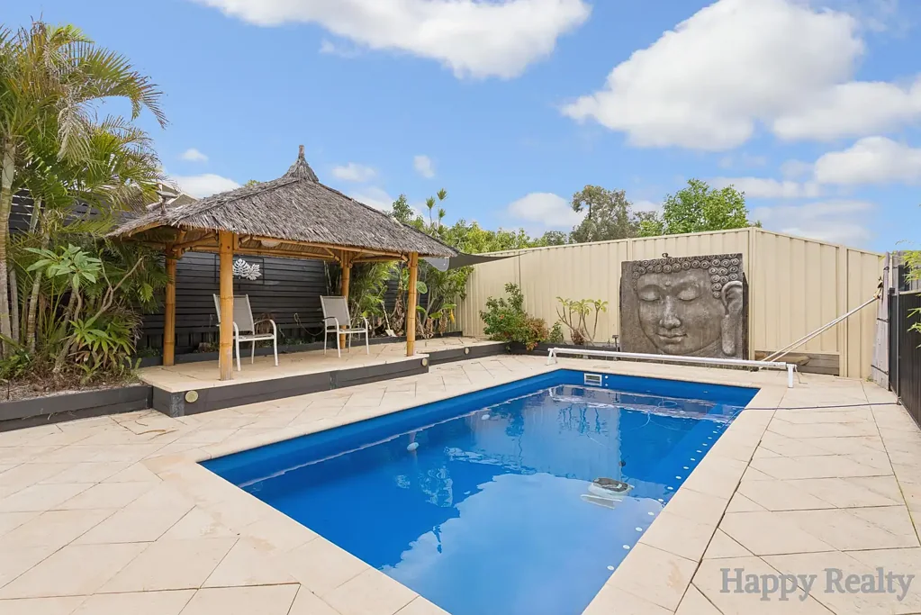 Huntingdale 5房  Expansive Family Home with Multiple Living Zones, Pool & Exceptional Outdoor Potential