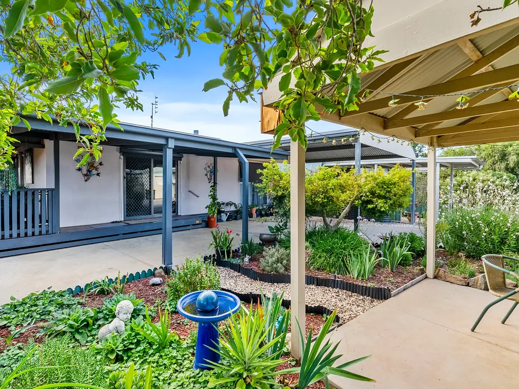 Tocumwal 2房  Charming Low-Maintenance Living in Murray Haven – Walk to Town