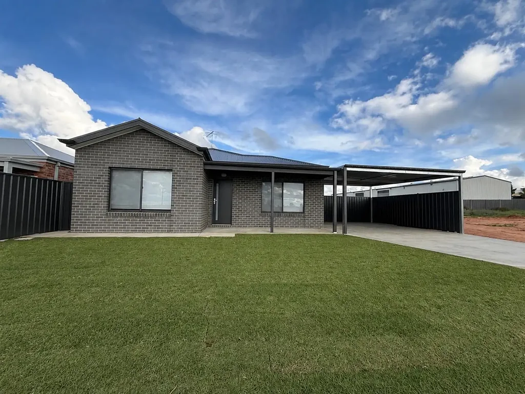 Brand New 3 Bedroom 2 Bathroom Home