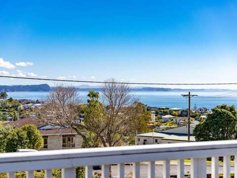 Stanmore Bay 2房 1052㎡北向高地，无敌震撼海景，​开发潜力巨大！ Elevated 1052m² Site with Stunning Sea Views