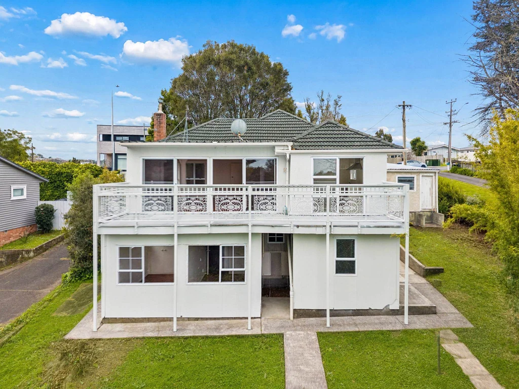 Birkenhead 4Zimmer Your Private Oasis on a Spacious 1,012m² Section