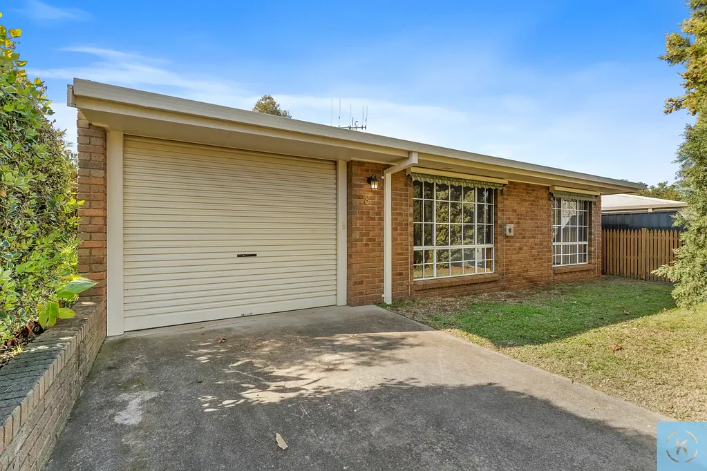 8 Hughes Street, Barooga, NSW 3644