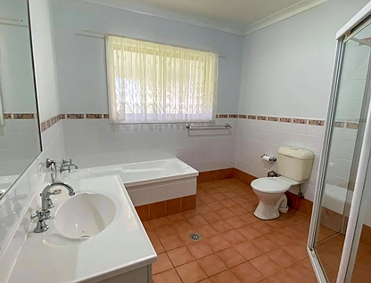 1B East Lansdowne Road, Lansdowne, NSW 2430, 3房, 2浴, Lifestyle Section