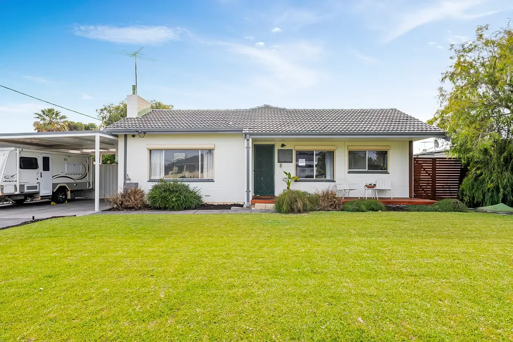 14 June Road, Safety Bay, WA 6169