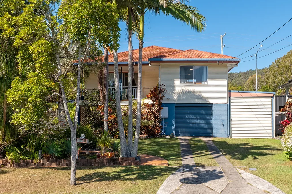 Keperra 3 Slaapkamer Highset Family Home In Convenient Location
