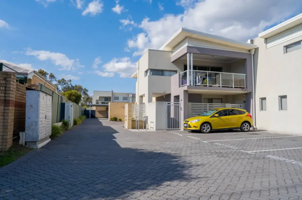 10/61 Hardey Road, Belmont, WA 6104
