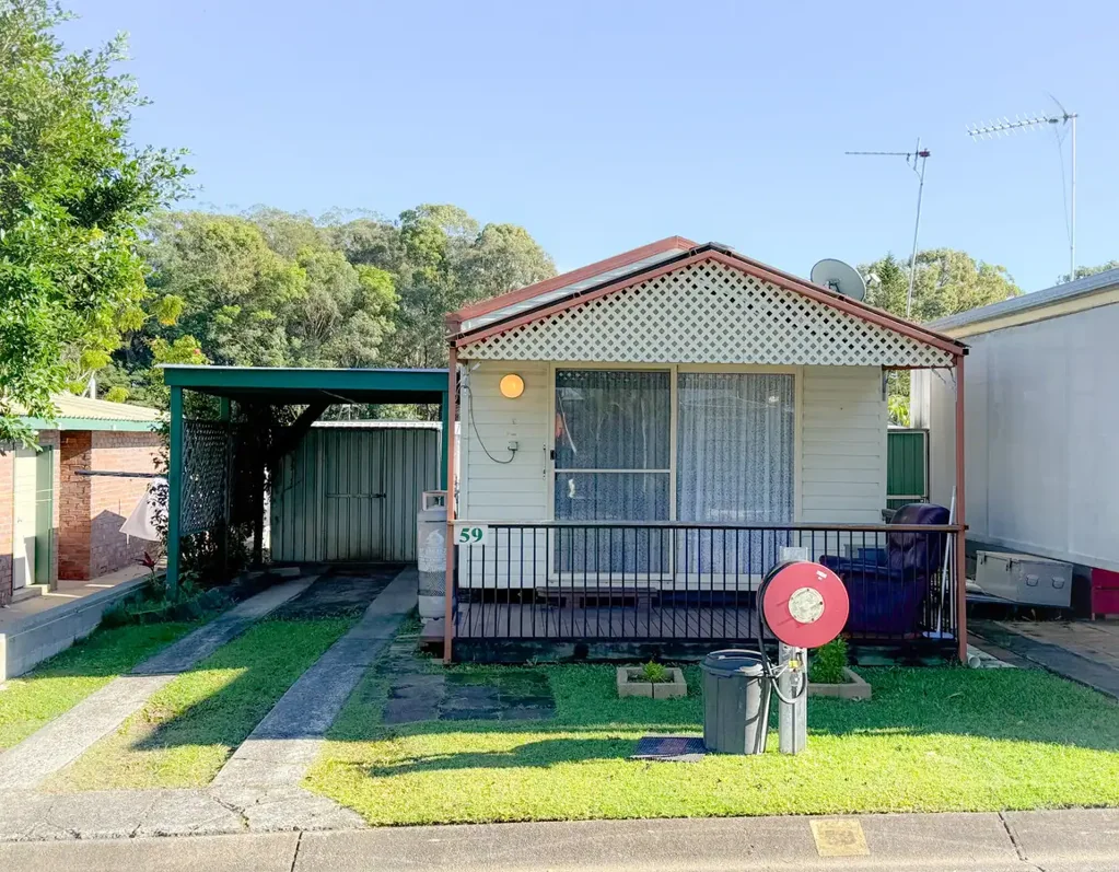 Coombabah 1침실 A Peaceful Lifestyle Sanctuary for the Over 50s