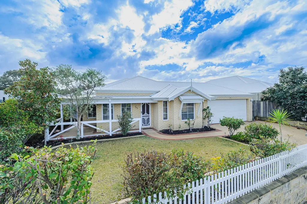 Ellenbrook 4部屋 Exceptional Family Living with Scenic Charm