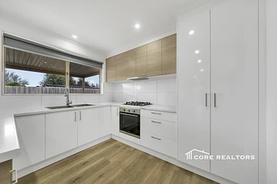 Kusina - 6 Mark Place, Pakenham, VIC 3810