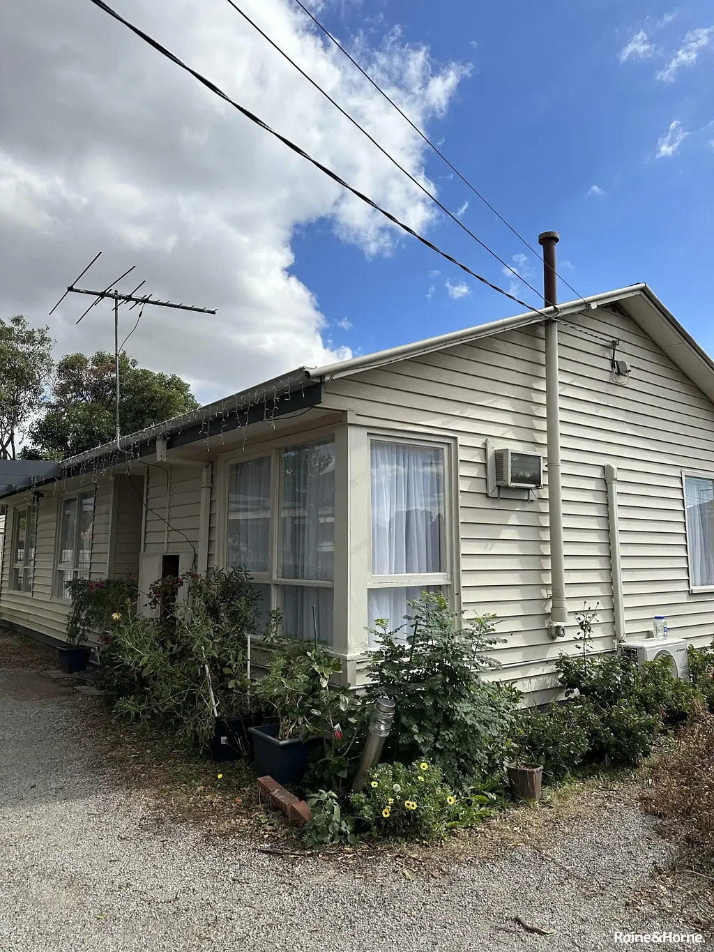 3-bedroom property in Cranbourne