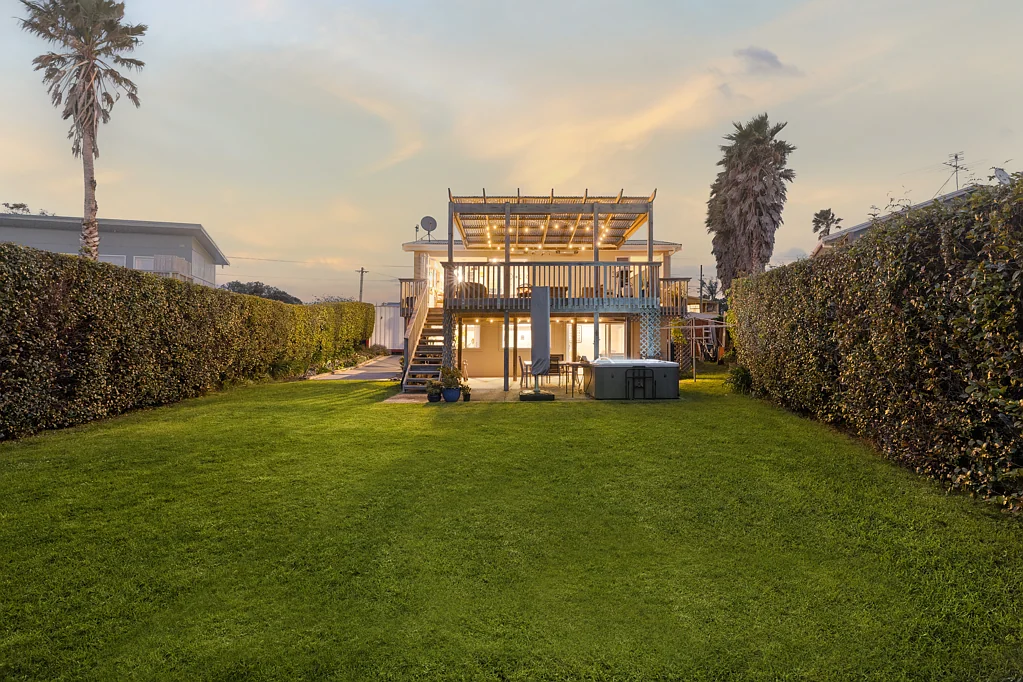 Army Bay 4房 绝美海景×宽敞空间×巨大潜力！827㎡永久产权地块，优质学区加持！ Stunning sea views with space and potential