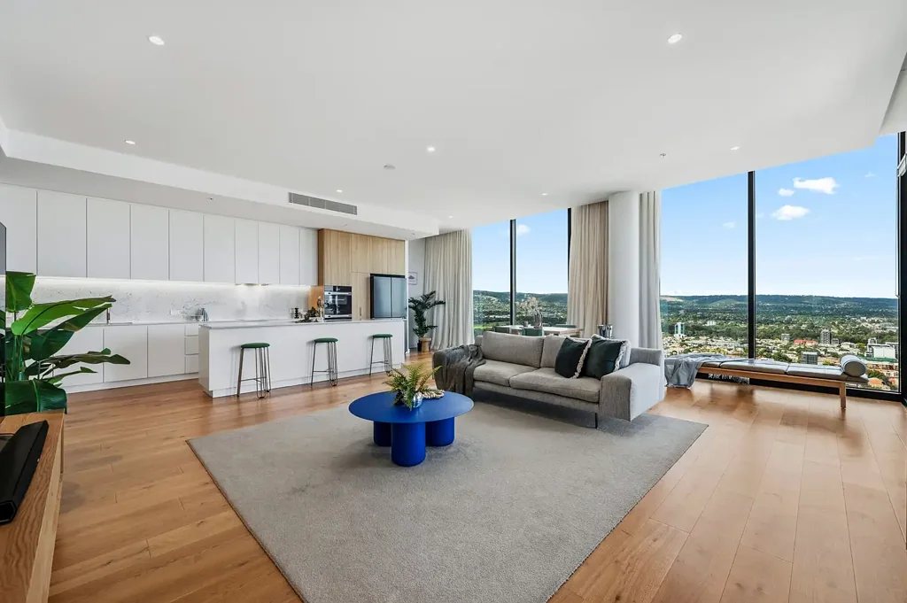 Adelaide 3ห้องนอน Elevated East End Living with Sweeping City Views.
