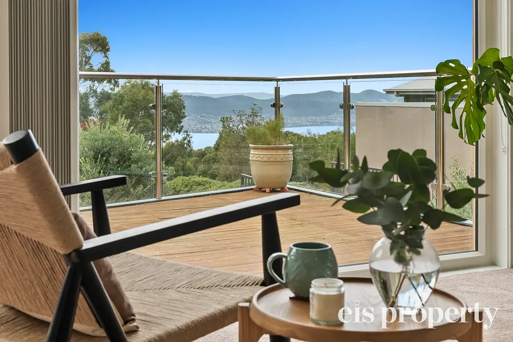 63 Hillcrest Road, Tolmans Hill, TAS 7007