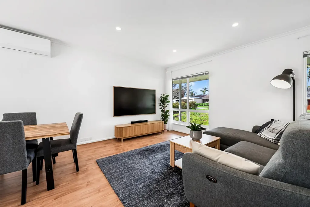 Flagstaff Hill 3Phòng ngủ A beautifully renovated family home, ready to move in