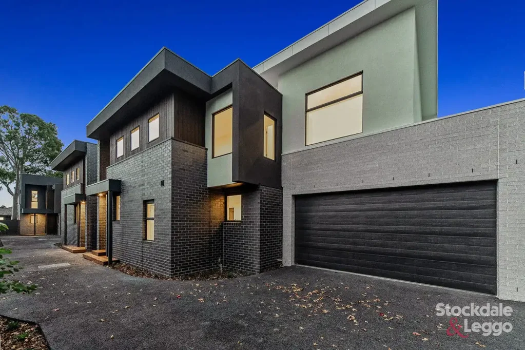 Seaford 3침실 Brand New Architecturally Designed Living